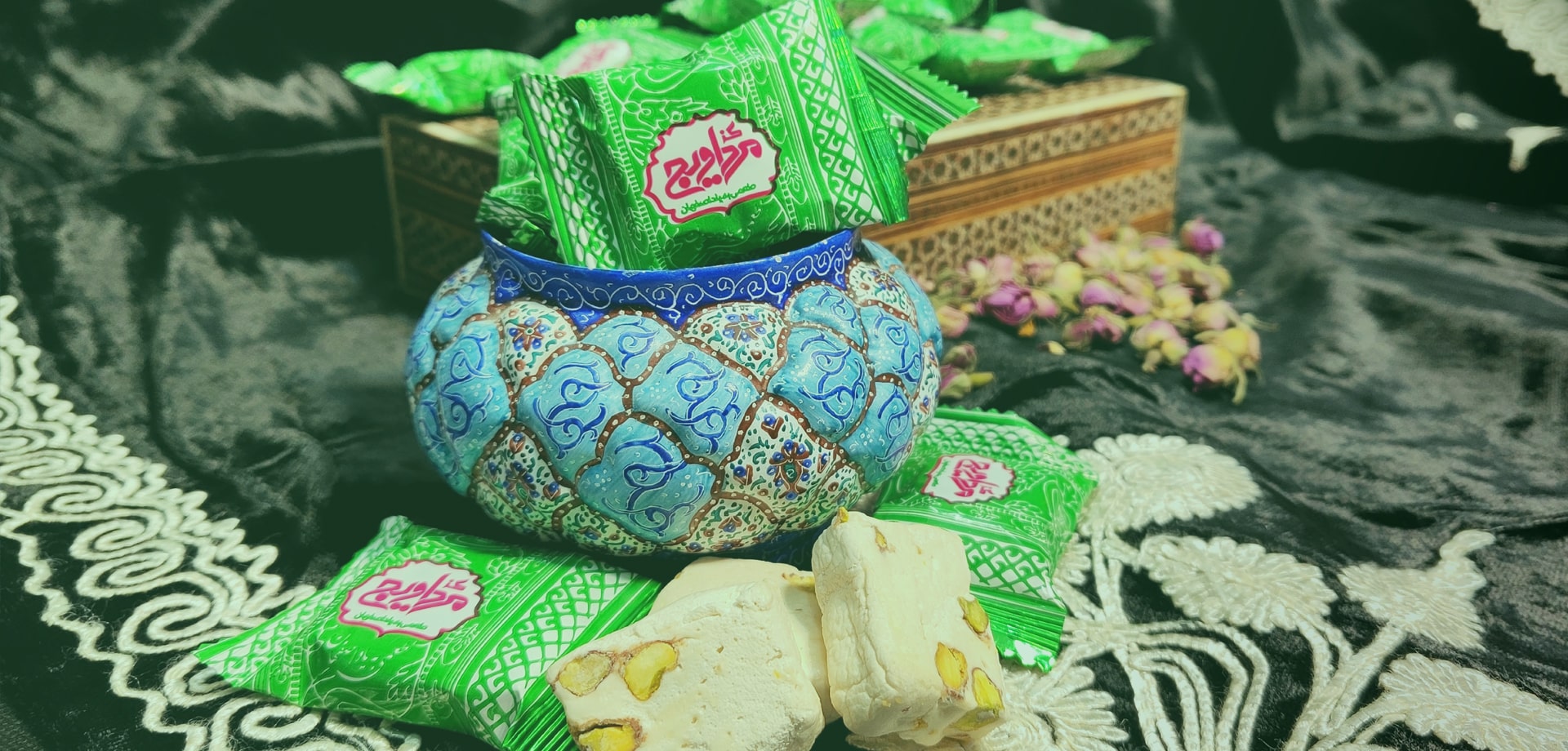 طعم لذیذ گز